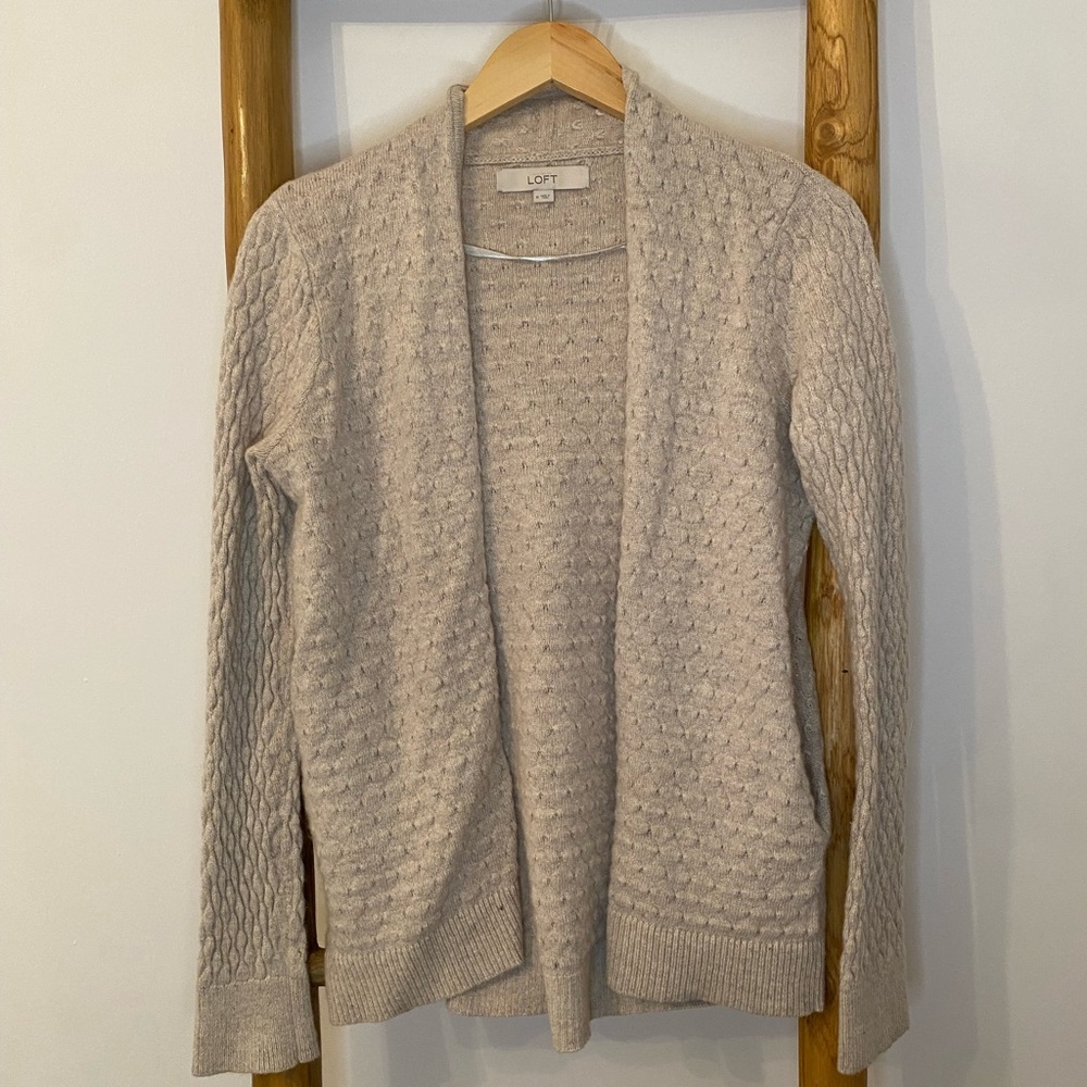 LOFT Textured Open Front Beige Cardigan Cotton Wool Blend Pockets Medium Preppy